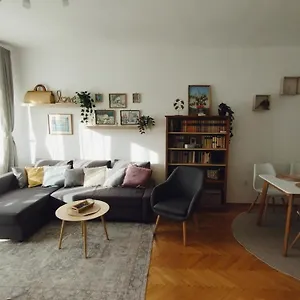 https://apt-greenview.inbudapesthotels.com